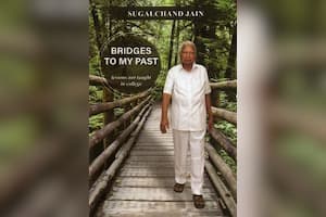 பிரிட்ஜஸ் டூ மை பாஸ்ட் (ஆங்கிலம்)