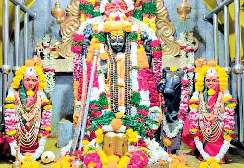 நோய் தீர்ப்பவர்