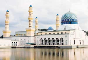 ஆணையிட்ட மன்னர்