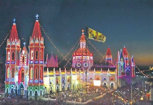 வெற்றிக்கொடிகட்டு