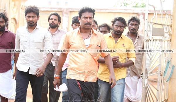 Samuthrakani-in-Rajini-murugan-movie