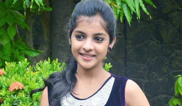 Yuvalakshmi-likes-to-become-a-scientist
