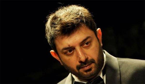 bharath-and-poorna-to--pair-up-in-sathuranga-vettai-2.