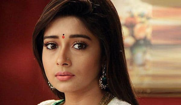 actress-tina-dutta-made-a-issue-that-she-faces--sexual-harassment-in-flight