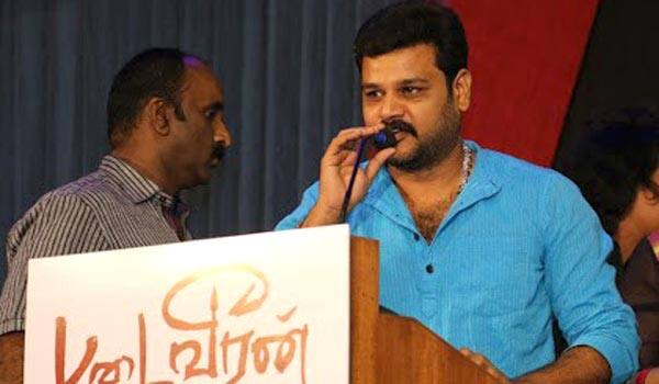 Lyricist-wants-identity-says-Priyan