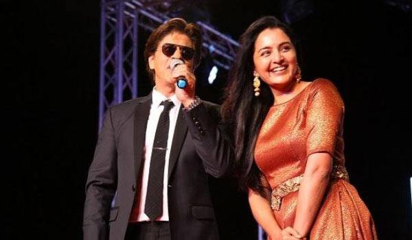 Yes-i-feel-Sharukh-khan-effect-says-Manjuwarrier