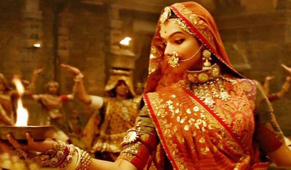Padmaavat-in-Rs.100-crore-club