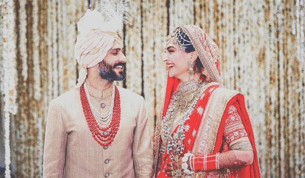 Sonam-Kapoor-married-Anand