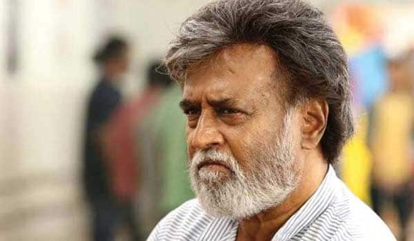 bollywood-stars-wearing-Rajinikanth-mask