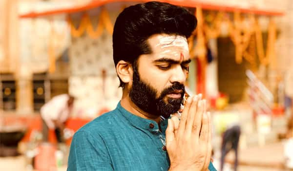 Simbu-workship-at-Kasi-Vishwanathar-temple