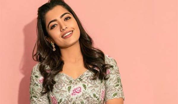 With-the-help-of-Rashmika,-Pushpa-to-release-in-Hindi-too