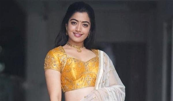 Bollywood-director-giving-trainning-to-Rashmika-for-acting