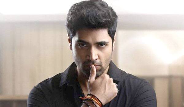 Actor-Adivisesh-send-850-litres-water