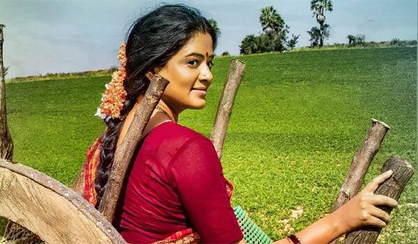 Priyamani-take-risk-to-Venkatesh-film