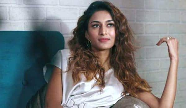 Erica-fernandes-about-webseries