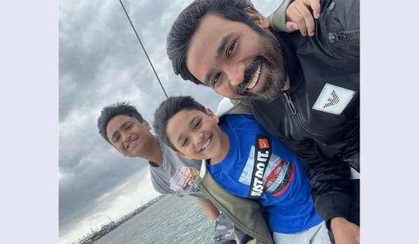 Dhanush-celebrated-Fathers-Day