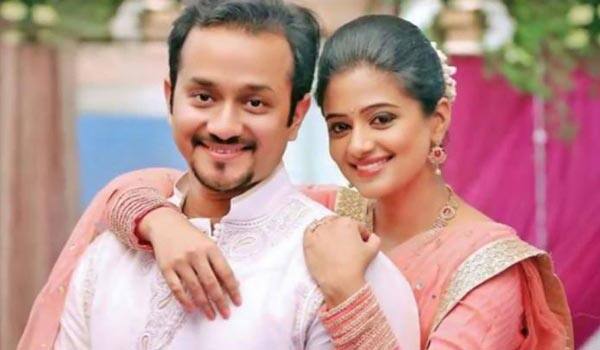 No-problem-with-husband-says-Priyamani