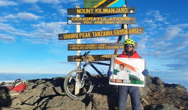 Uma-Singh-dedicated-Mt.-Kilimanjaro-Climb-To-Sonu-Sood
