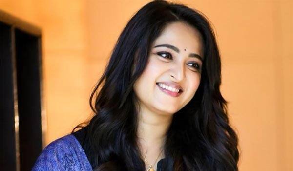 Is-Anushka-Shetty-acting-in-Chandramukhi-2?