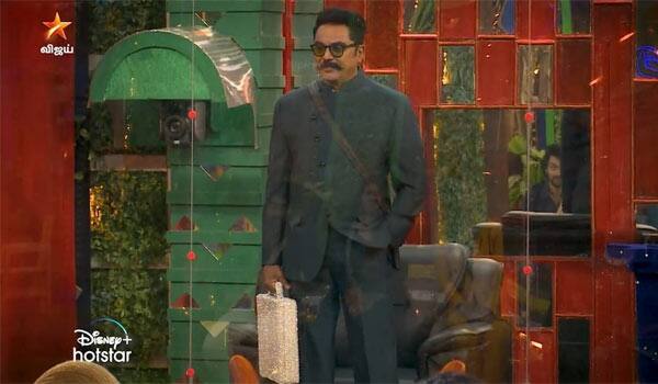 Sarathkumar-in-Biggboss-house