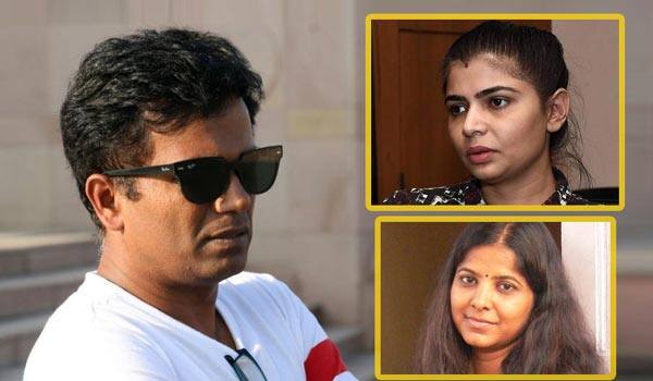 Chennai-HC-bars-singer-chinmayi,-film-maker-Leena-manimegalai-from-defaming-Susi-Ganesan