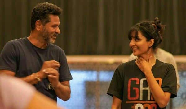 Prabhudeva-in-Manju-warrier-film