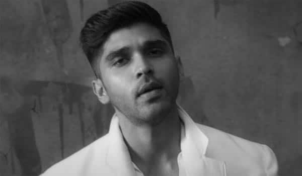 Dhruv-Vikram-turn-as-singer