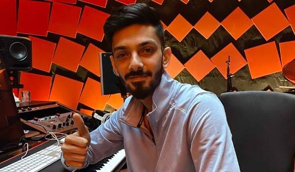 Anirudh-follows-maanaadu-style-theme-music-in-Vikram-movie