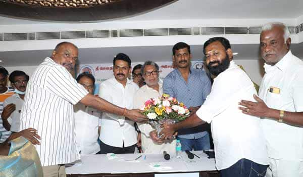 Inauguration-of-new-nadigar-sangam-leaders