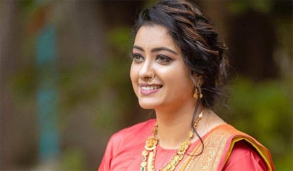 Nisha-Ganesh-backs-to-serial-after-5-years