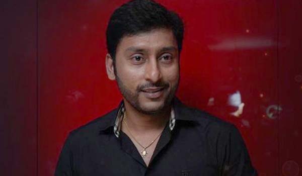 Is-RJ-Balaji-trolled-Kuruvi-movie?