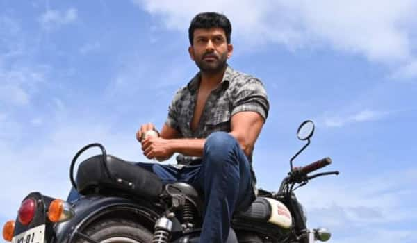 Prithviraj-backs-to-commercial-formula