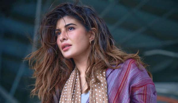 Jacqueline-fernandez-got-bail