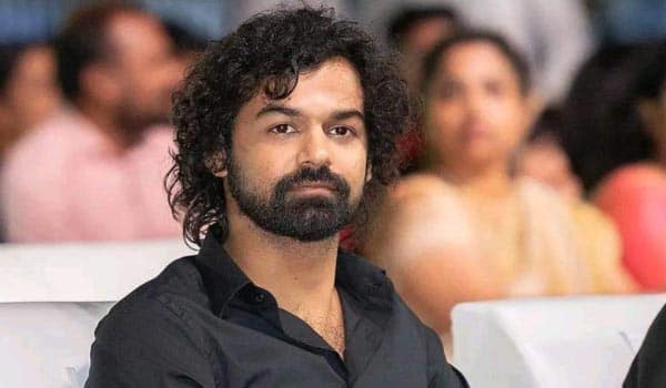 Pranav-Mohanlal's-adventurous-video-wins-hearts