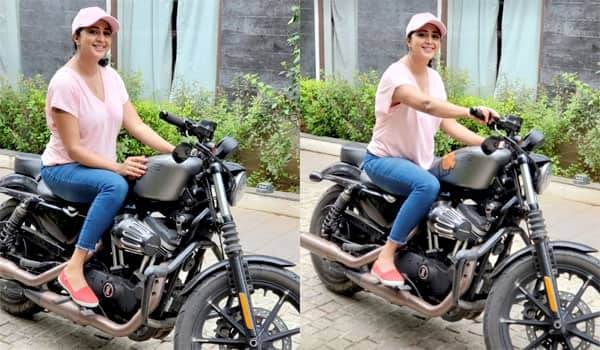 Kaniha-in-harley-davidson-bike