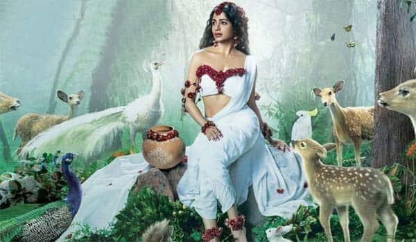 Samantha-wore-a-30-kg-saree-for-Shakuntalam!
