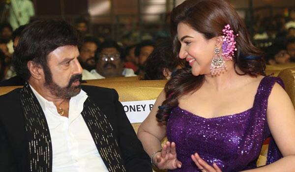 Honey-ros-again-acting-in-Balakrishna-movie