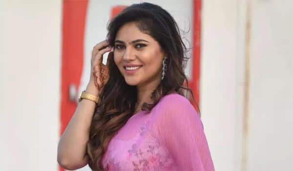 Is-actress-Sherin-getting-married-in-a-month's-time