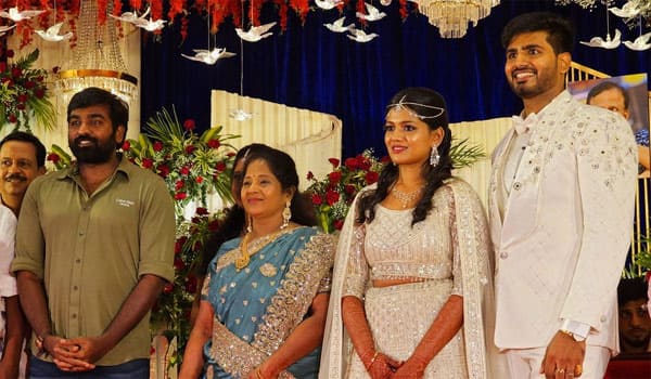Vijay-Sethupathi-attend--the-wedding-ceremony-of-KV-Anand's-daughter