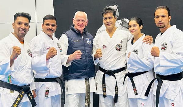 Ritika-Singh-got-black-belt-in-karate