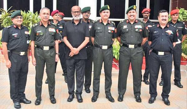 Rajinikanth-was-honored-by-the-Indian-Army