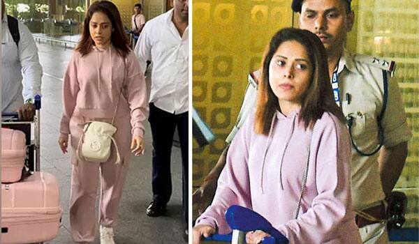 Bollywood-actress-returned-home-safely-from-war-land