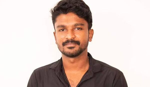 Director-Ratnakumar-has-temporarily-left-social-media