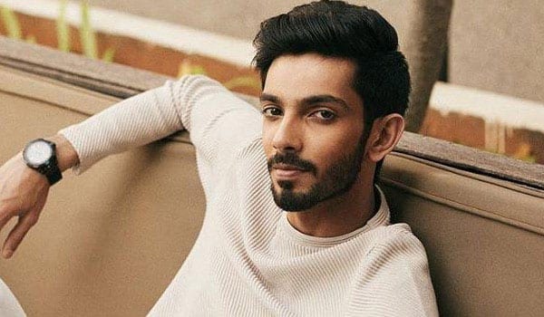 Anirudh-continues-to-use-English-songs