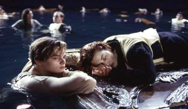 Titanic-door-auctioned-for-Rs-5-crore