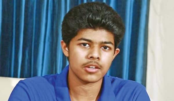 Vijay-son-in-cricket-background-story