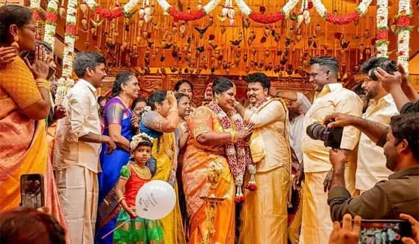 Robo-Shankars-daughter-Indraja-got-married-in-a-big-way