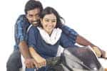 Naduvula Konjam Pakkatha Kaanom