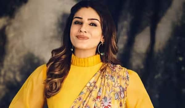 Attack-on-actress-Raveena-for-causing-the-accident