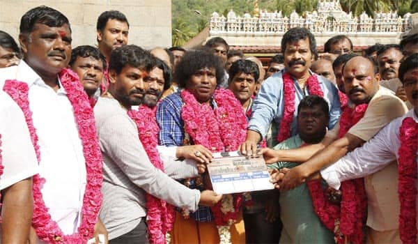 Yogi-Babu-as-a-Constable:-The-shoot-has-begun